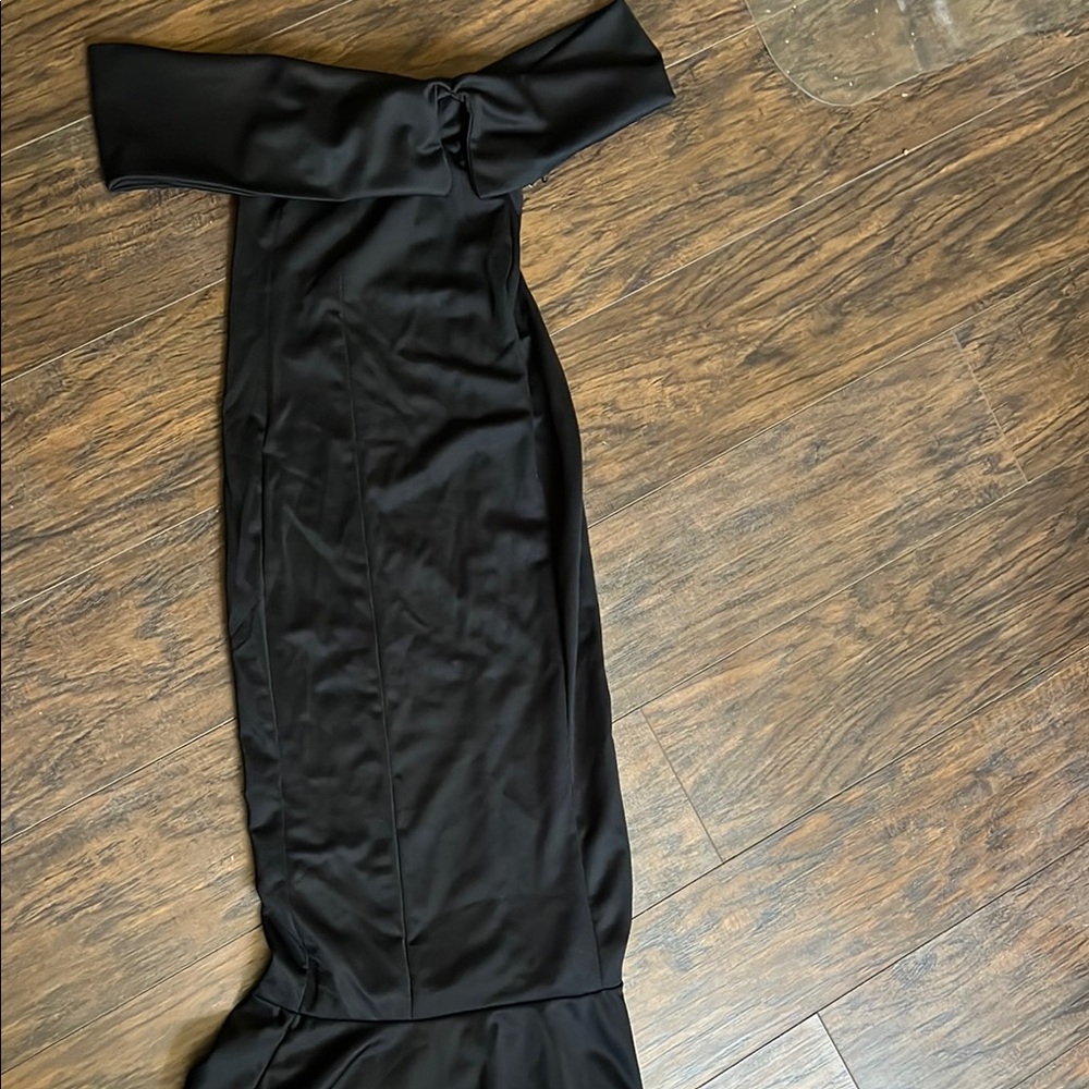 PrettyLittleThing Black One Shoulder Bodycon Dress
